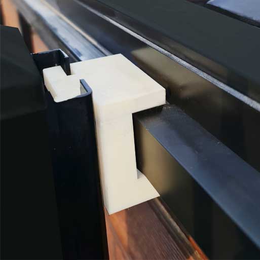 angle and guide block for sliding gates